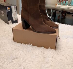 Steve Madden Silver Chocolate Suede Block Heeled Boots Size 11